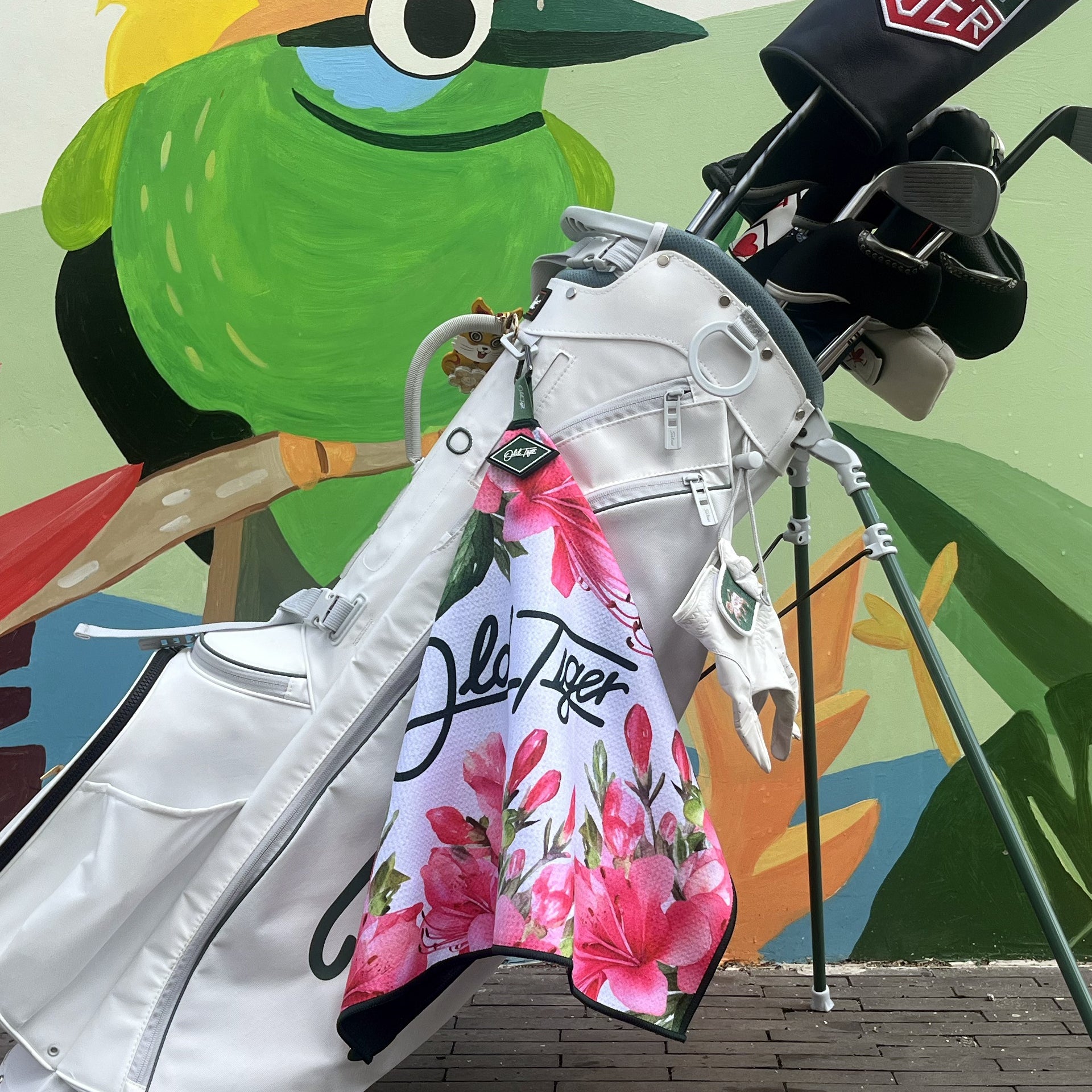 Azalea Floral Embroidered Golf Towel Microfiber Quick Dry Magnetic Hook Bag Towel