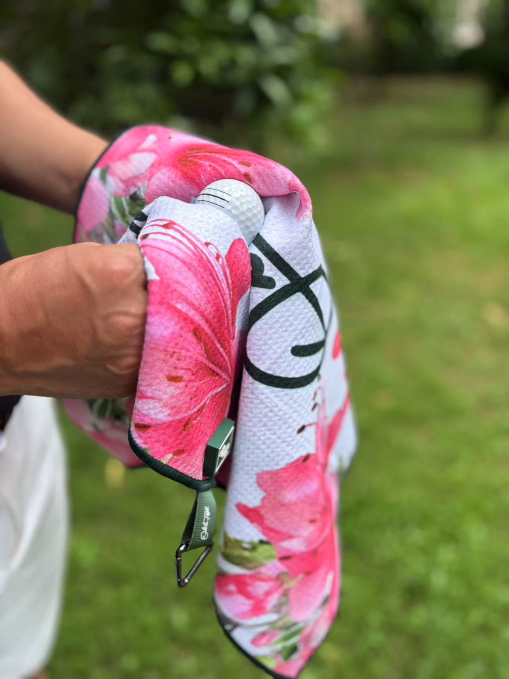 Azalea Floral Embroidered Golf Towel Microfiber Quick Dry Magnetic Hook Bag Towel